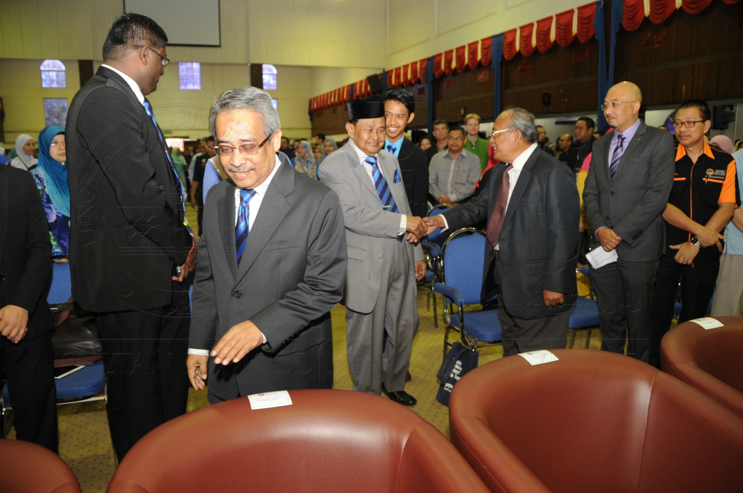 PRO 16 6 AMANAT VCHAS 8586